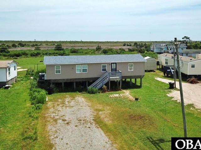 House for sale in Stumpy Point, North Carolina