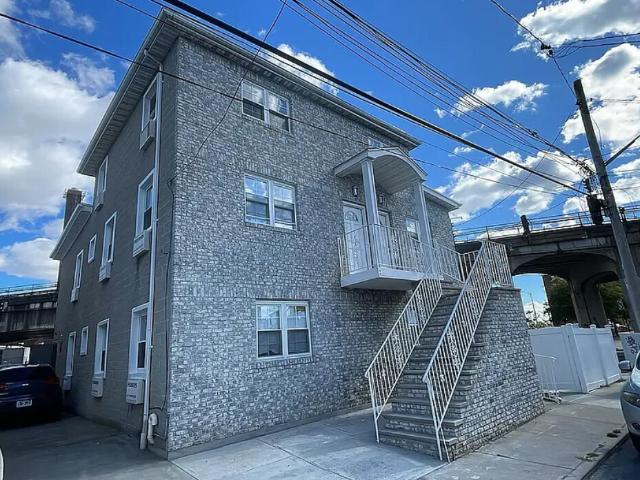 House for rent in Queens, Arverne