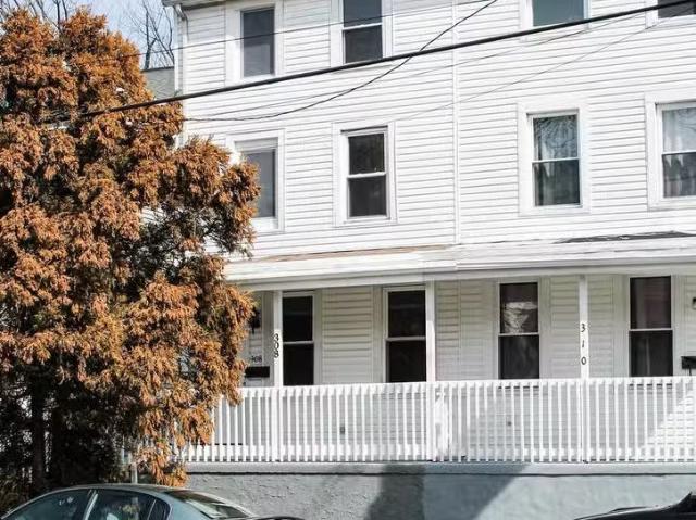 House for rent in Mount Laurel