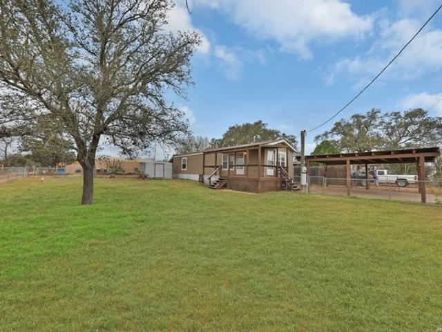 House for sale in Jourdanton, Texas