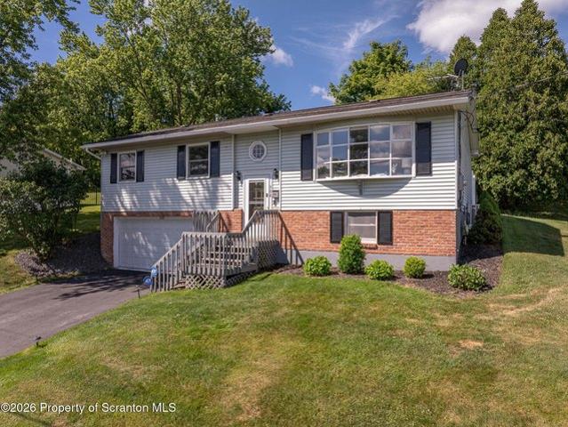 House for sale in Clarks Summit, Pennsylvania