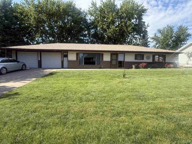 House for sale in Cherokee, Iowa