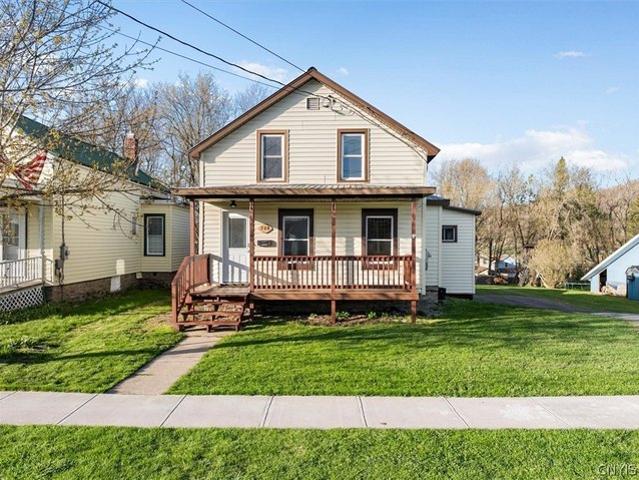House for sale in Oneida, New York