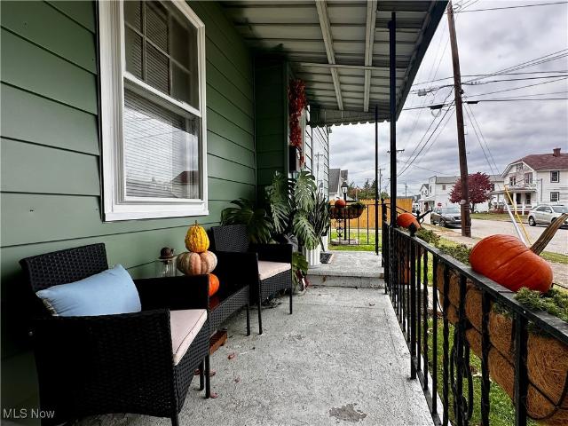 House for sale in Saint Marys, West Virginia