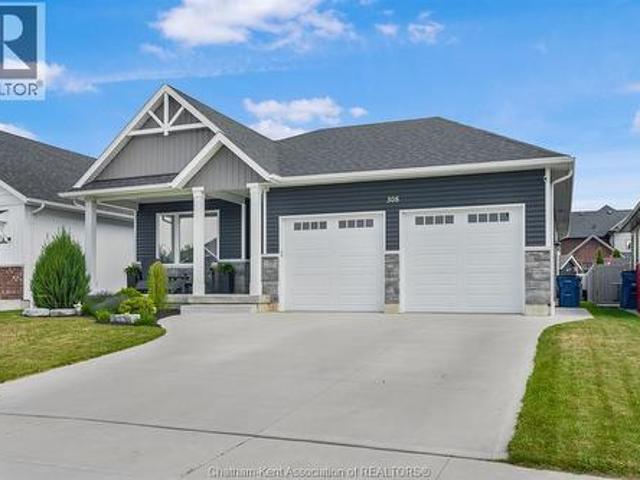 House for sale in Chatham–kent, Ontario