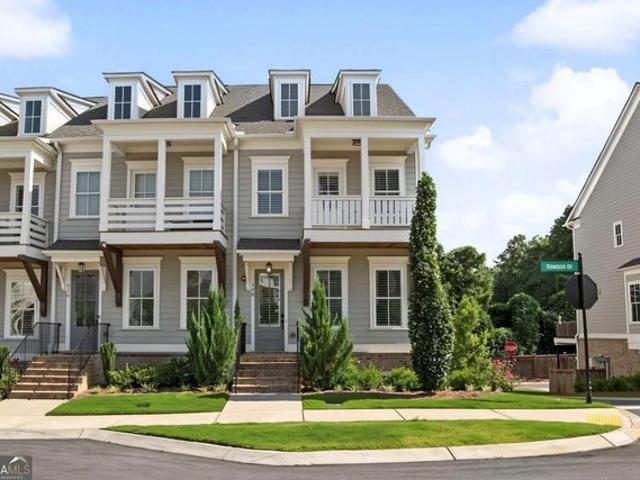 Townhouse for sale in Woodstock, Georgia
