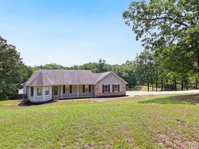 House for sale in Saint Clair, Missouri