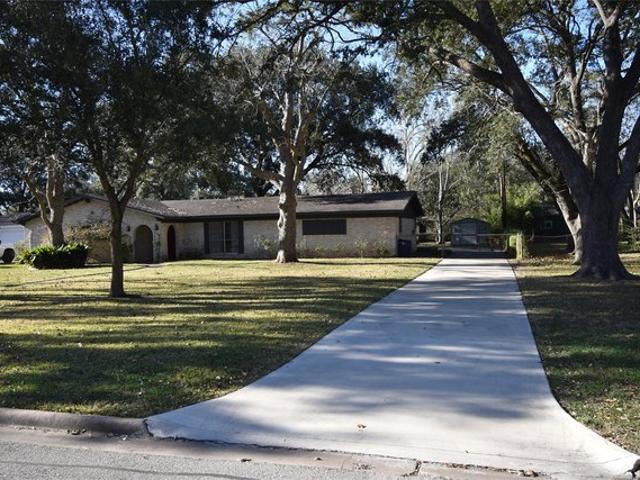House for sale in League City, Texas