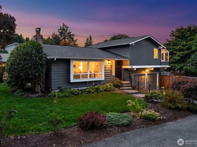 House for sale in Pine Street Park Neighborhood, Edmonds