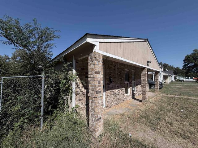House for sale in Sunset, Crittenden County