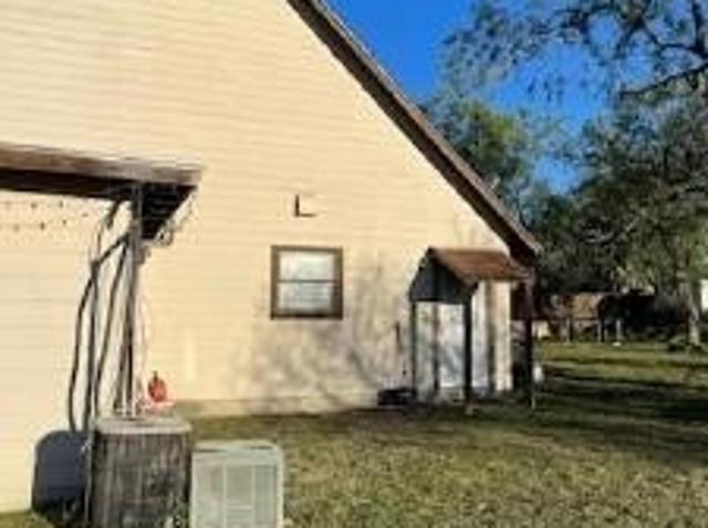 House for sale in Kenedy, Texas
