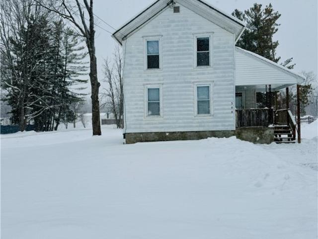 House for sale in Oneida, New York