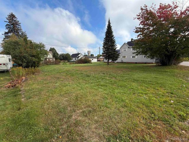 Land for sale in West Ishpeming, Ishpeming
