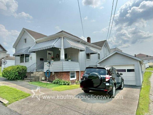 House for sale in Fairmont, West Virginia
