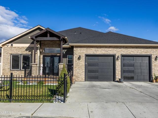 House for sale in Sunnyside, Washington