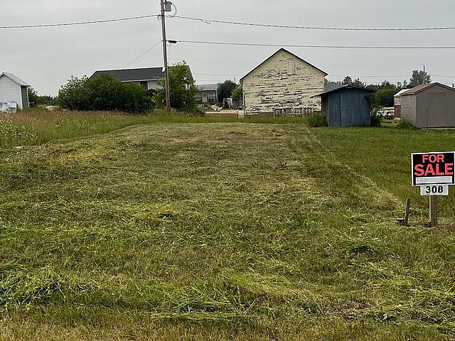 Land for sale in Saskatoon, Saskatchewan