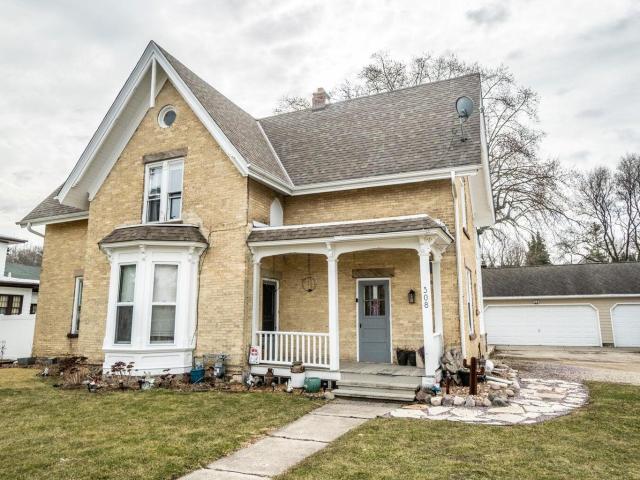 House for sale in Slinger, Wisconsin