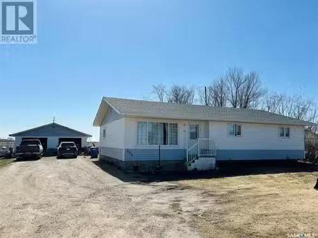 House for sale in Saint-isidore-de-bellevue, Saskatchewan