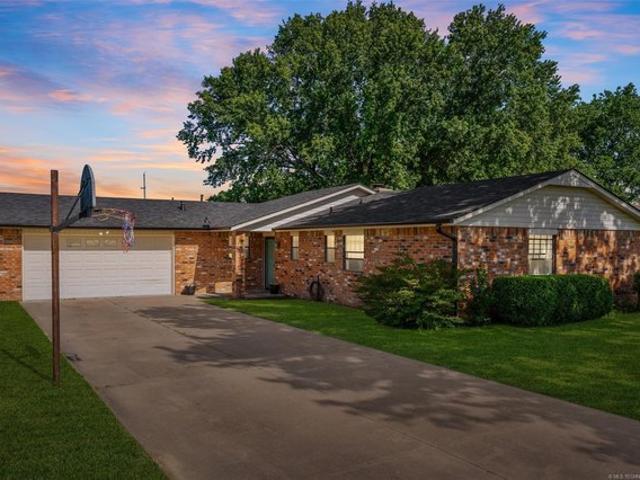 House for sale in Dewey, Oklahoma