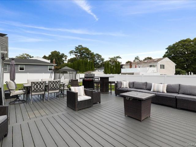 House for sale in Bohemia, New York