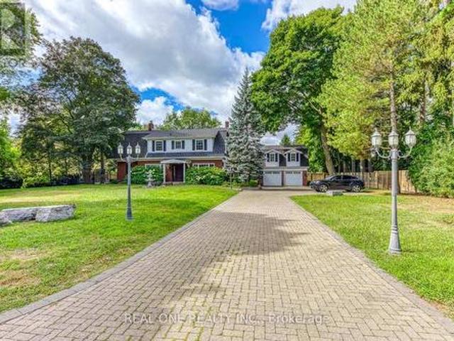House for rent in Oakville, Ontario