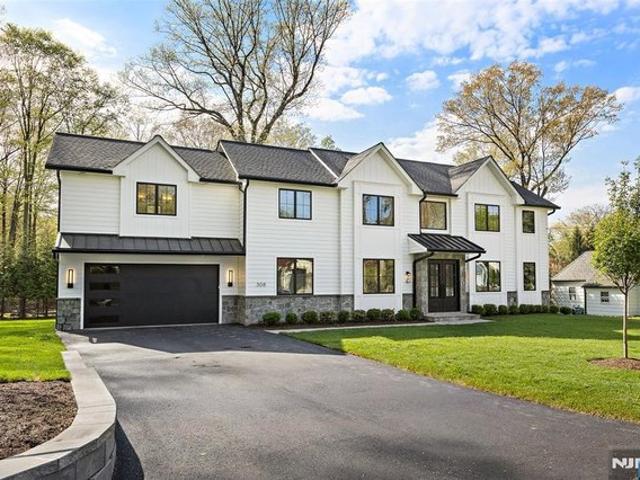 House for sale in Haworth, New Jersey