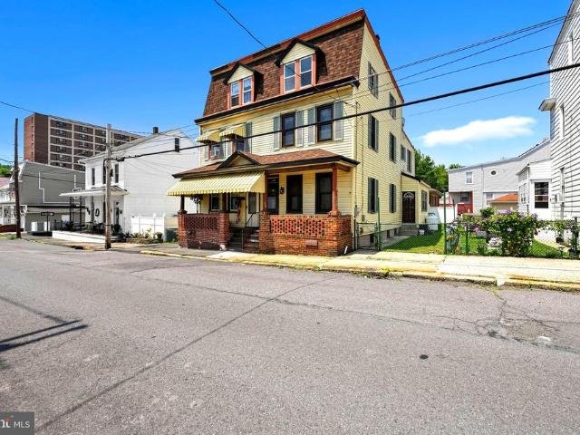 Townhouse for sale in Minersville, Pennsylvania