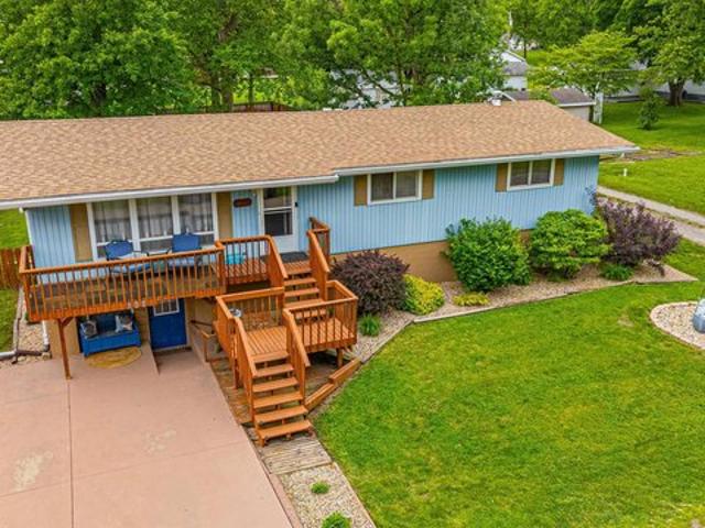 House for sale in Mason City, Illinois