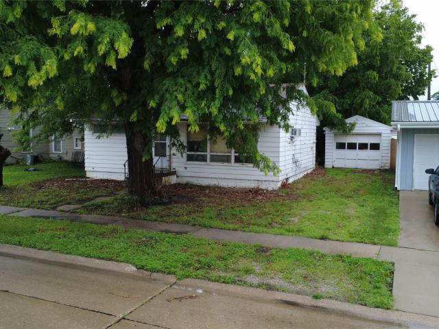 House for sale in Pleasantville, Iowa