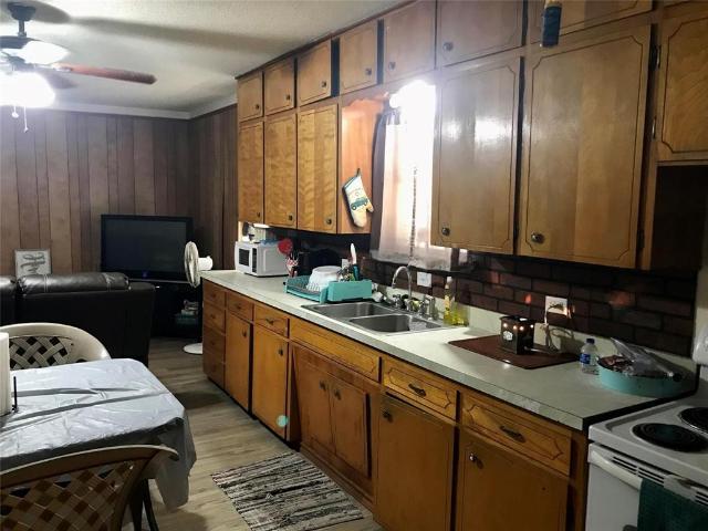 House for sale in Whitney, Texas