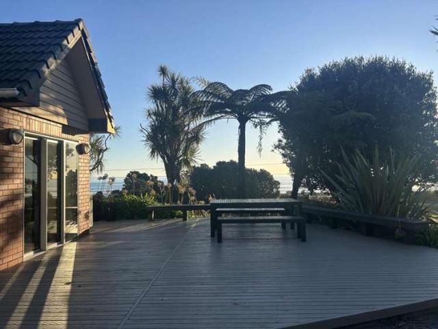 House for rent in West Coast