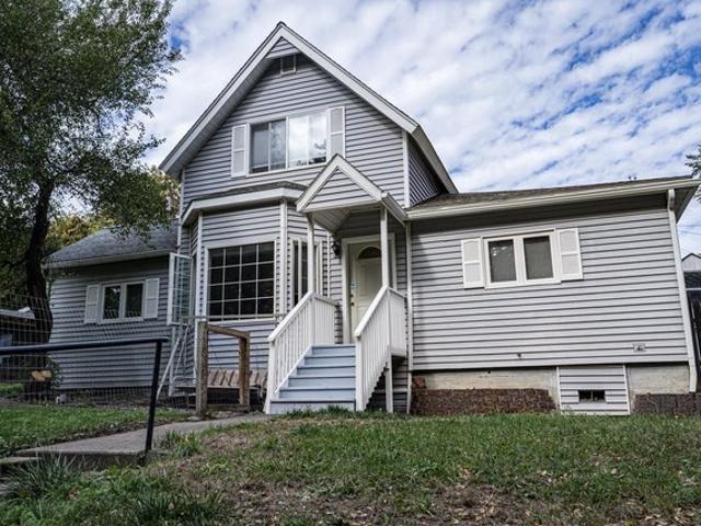 House for sale in Ward 2, Pullman