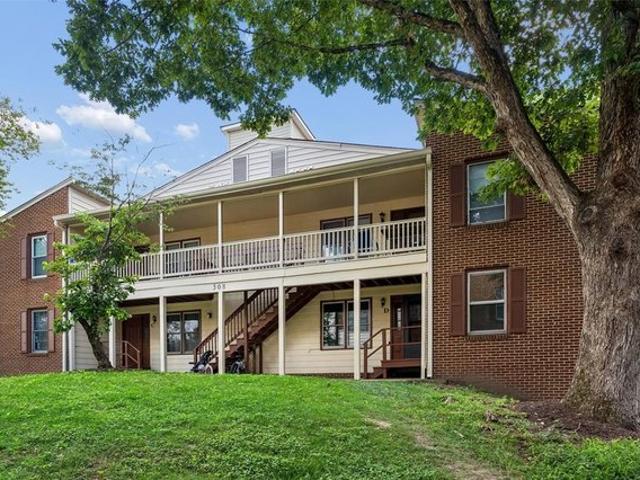 Condo for sale in Virginia