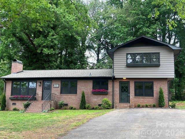 House for sale in Lowell, North Carolina