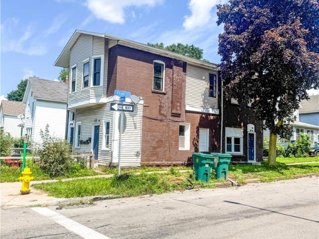 Property for rent in Oak Hill, New York