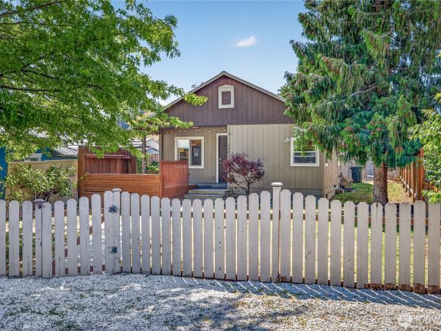 House for sale in Cashmere, Washington