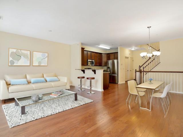 Townhouse for rent in Morris Plains, New Jersey