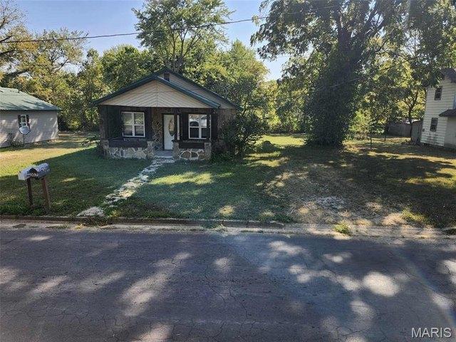 House for sale in Mountain Grove, Wright County