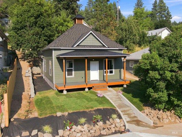 House for sale in Troy, Idaho