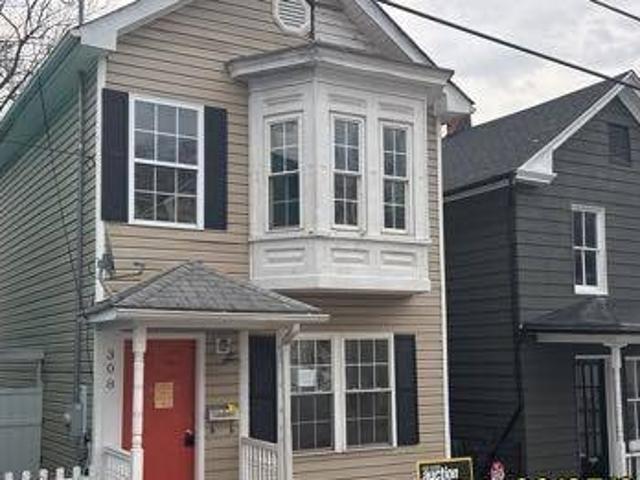House for sale in Falling Waters, West Virginia