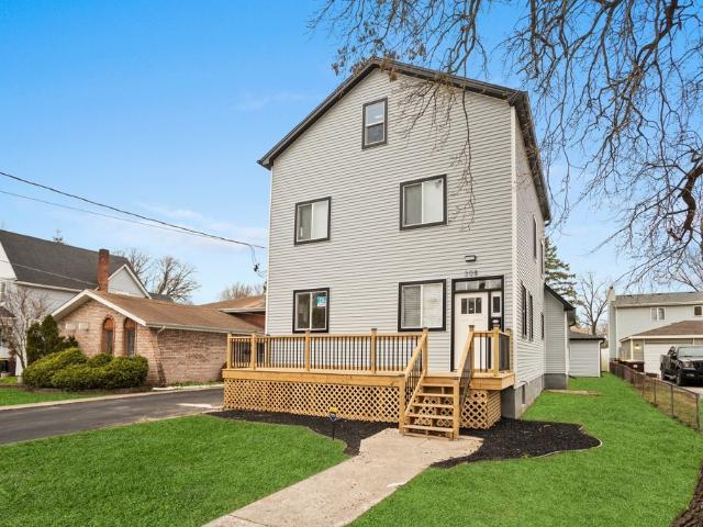 House for sale in Thornton, Illinois