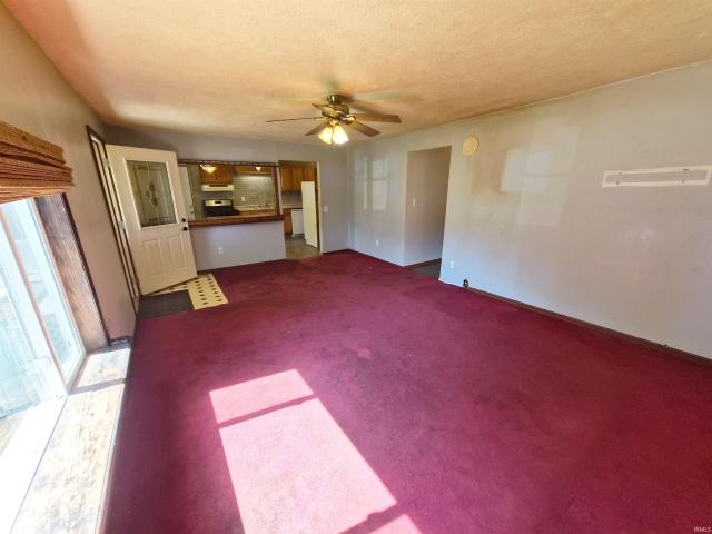 House for sale in Pierceton, Indiana