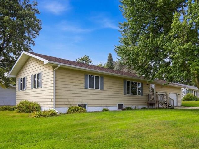 House for sale in Brownsdale