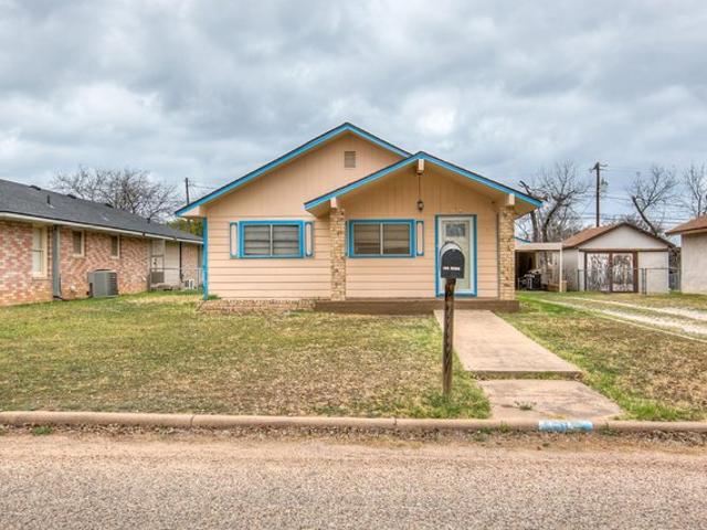 House for sale in Ballinger, Texas