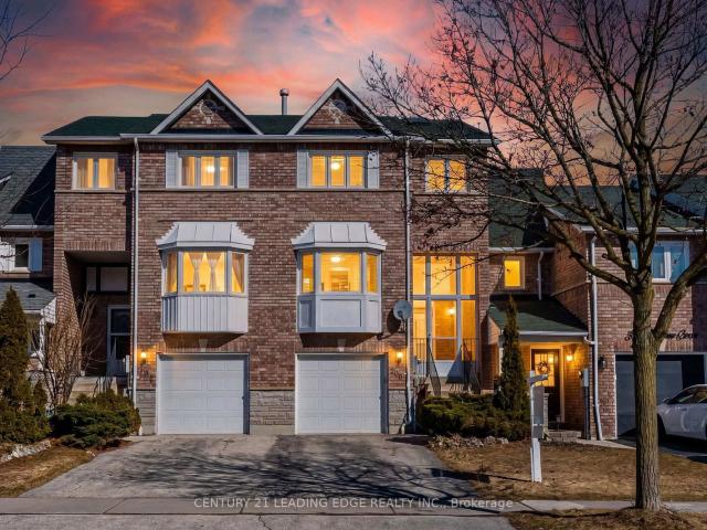 Townhouse for sale in Woburn, Ontario