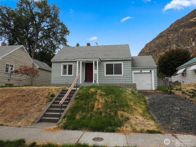 House for sale in Coulee Dam, Okanogan County