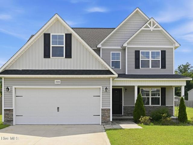 House for sale in Maysville, North Carolina