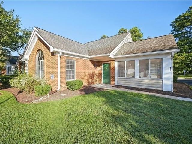 Condo for sale in Yorktown, York County
