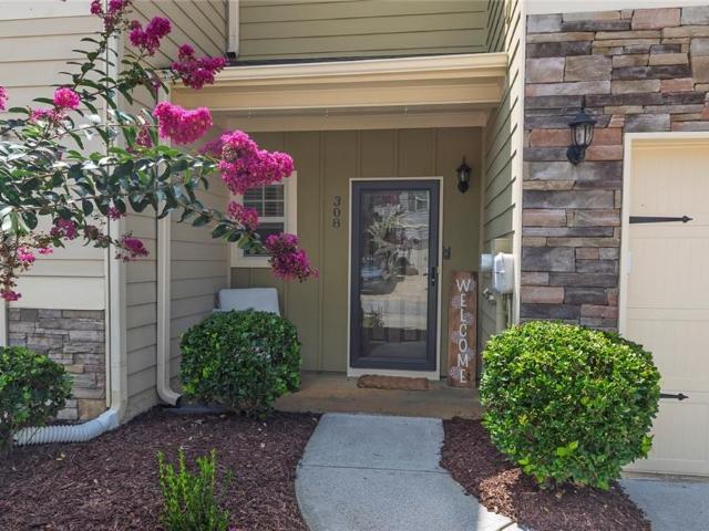Townhouse for sale in Holly Springs, Georgia