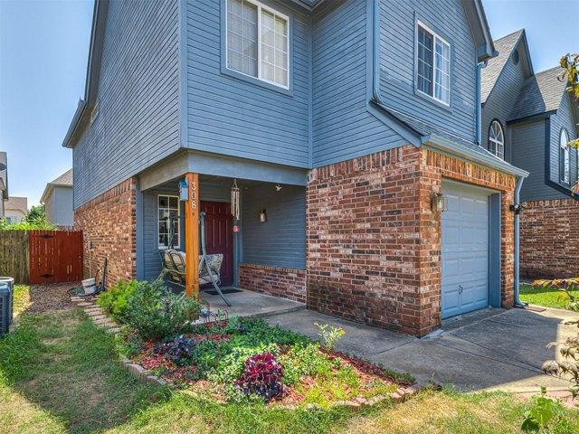 House for sale in Jenks, Oklahoma